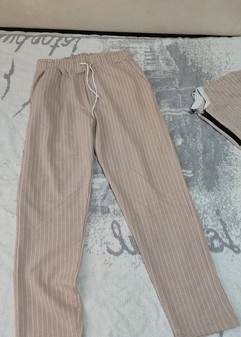 Erkek Düğmeli V Yaka slim fit Kısa Kollu Bej Pijama Takımı - Görsel 3