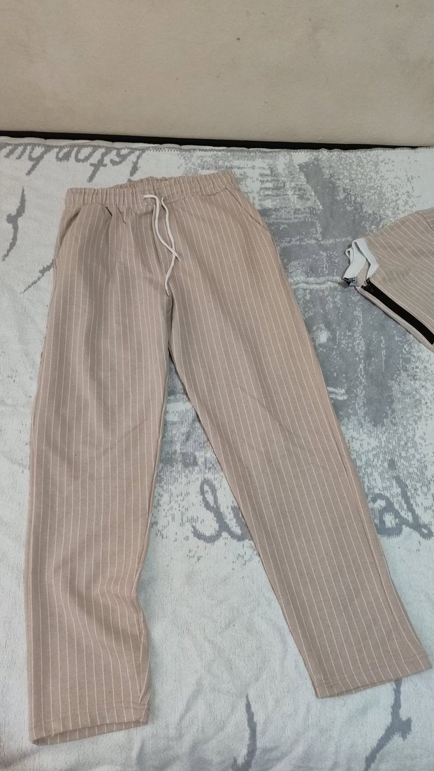 Erkek Düğmeli V Yaka slim fit Kısa Kollu Bej Pijama Takımı - Görsel 3