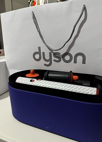 Dyson Air Wrap i.d.