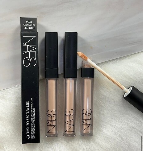Beden Nars kapatıcı