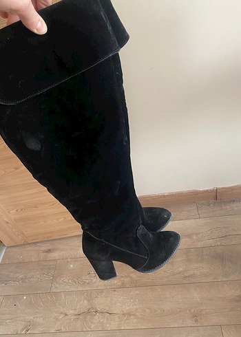 39 Beden Siyah Süet Dizüstü Stiletto Bot