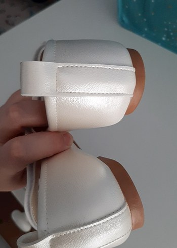 Kız Çocuk Beyaz Fiyonklu Babet Ayakkabı - Görsel 4