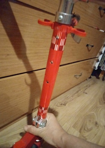 Beden Renk Kırmızı Ferrari Model Scooter Seti