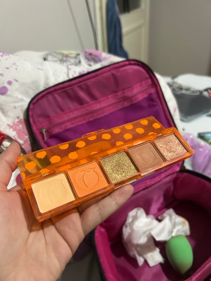 Revolation Göz Farı Paleti - Görsel 2