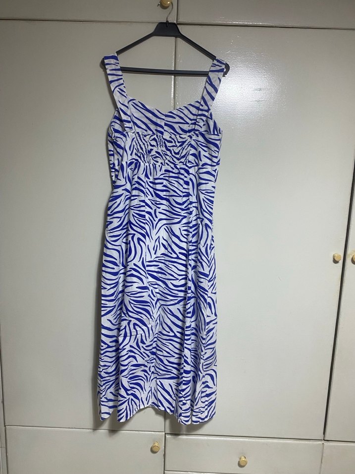 Mavi Zebra Desenli Uzun Elbise - Görsel 3