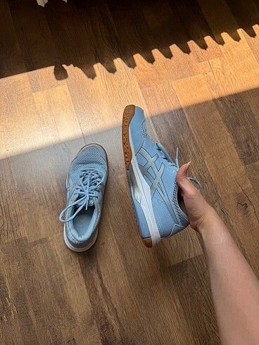 Asics spor ayakkabı