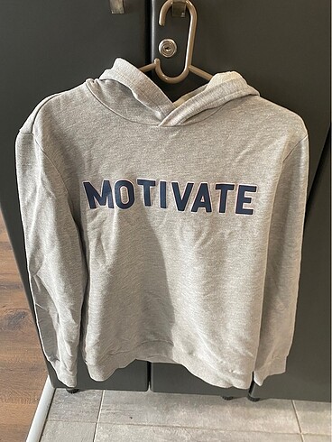 mavi gri sweatshirt