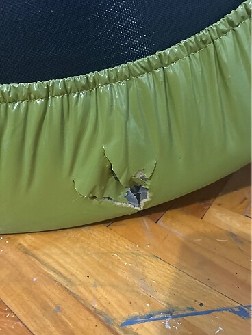 Decathlon tramnolin deformesi gözüküyor TRAMBOLİN