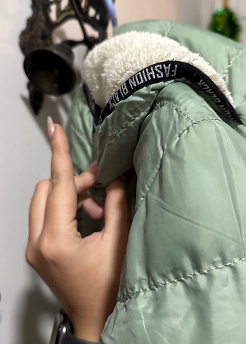 Düğmeli Yeşil ÇOCUK Kışlık Mont - Görsel 4