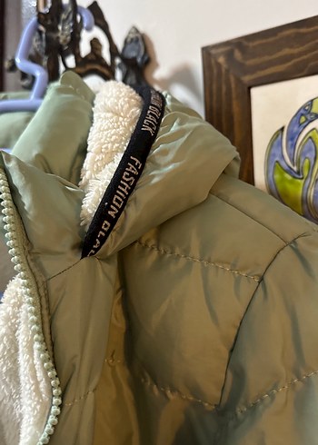 Düğmeli Yeşil ÇOCUK Kışlık Mont - Görsel 2