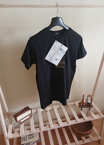 s Beden siyah Renk Calvin Klein Lisanslı Tshirt Premium Nakışlı Siyah Tişört
