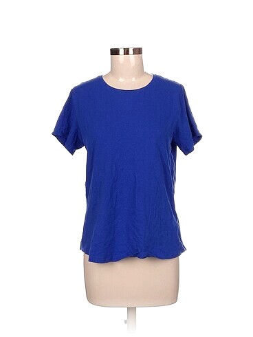 Diğer T-shirt %70 İndirimli.
