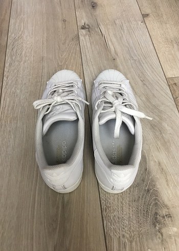 Orijinal Adidas 38.5 Kadın Superstar Ayakkabı - Görsel 3