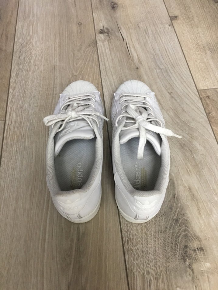 Orijinal Adidas 38.5 Kadın Superstar Ayakkabı - Görsel 3