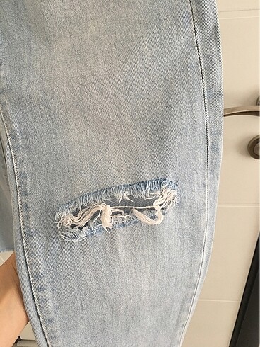 36 Beden mavi Renk Stradivarius 36 Beden Jean