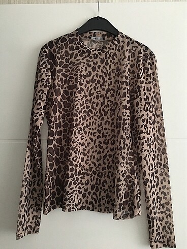 Leopar desenli transparan bluz
