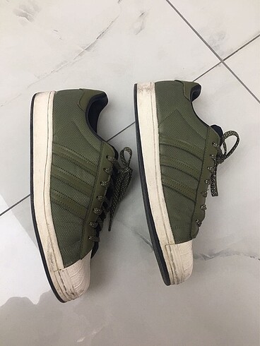 44 Beden Orijinal Adidas Erkek Ayakkabı
