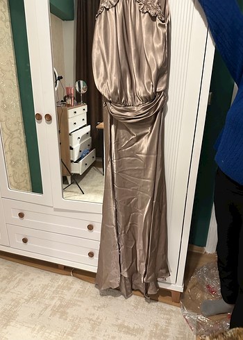 Nakışlı, V Yakalı, Uzun Hamile Abiyesi ILMIO - Görsel 4