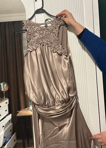 Nakışlı, V Yakalı, Uzun Hamile Abiyesi ILMIO - Görsel 2