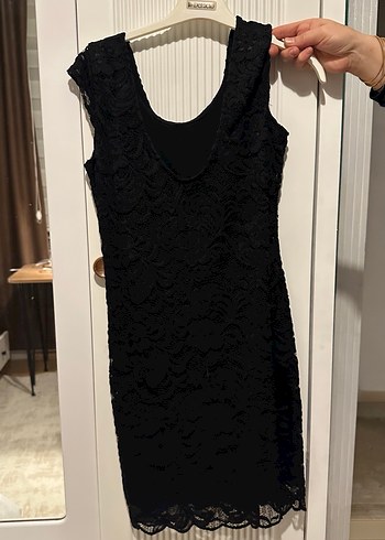 Dantel Detaylı Siyah Midi Elbise HM - Görsel 3