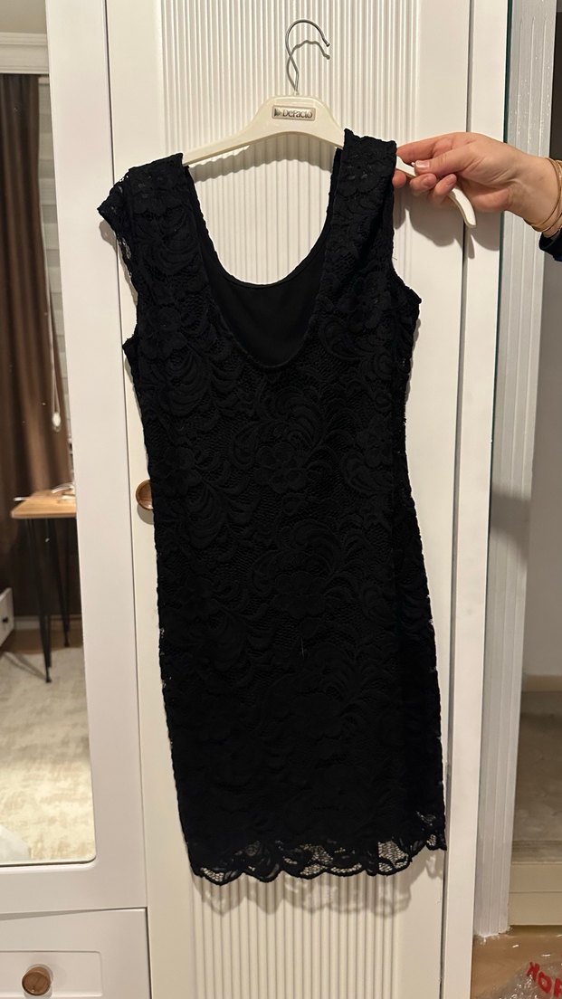 Dantel Detaylı Siyah Midi Elbise HM - Görsel 3