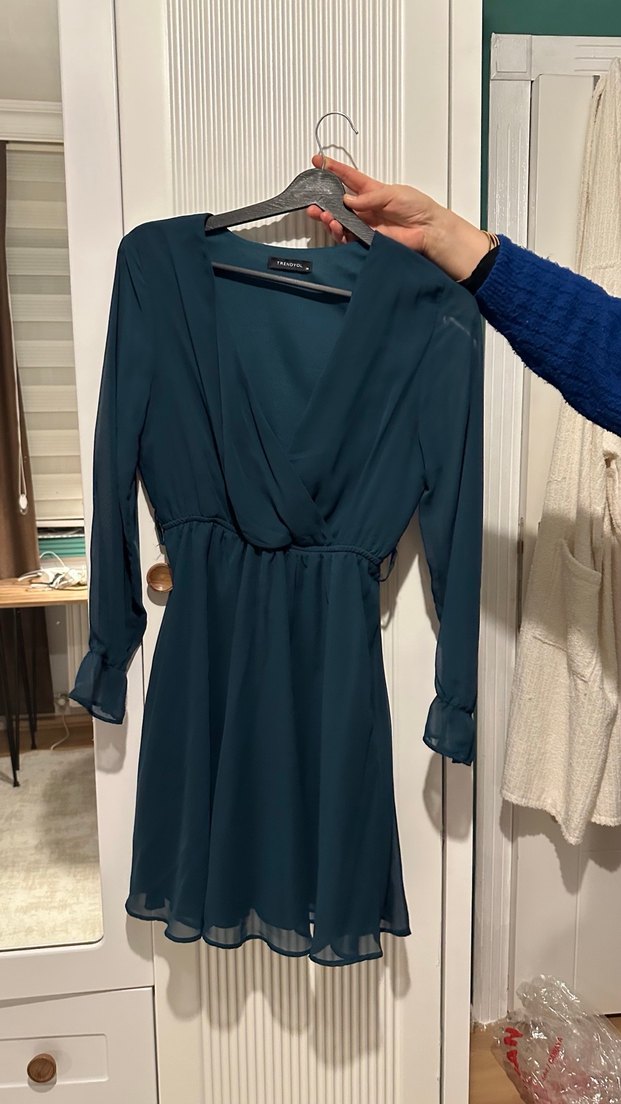 Turkuaz V Yaka Uzun Abiye Elbise - Görsel 3