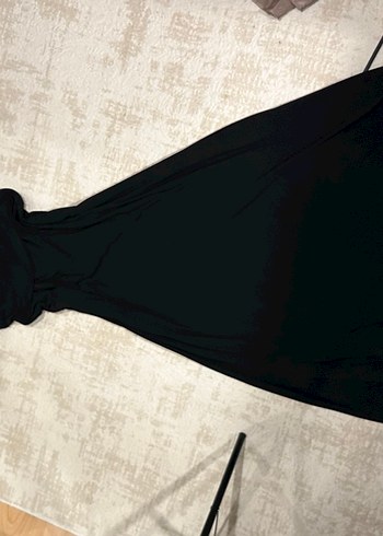 Drapeli Siyah Straplez Midi Abiye Elbise - Görsel 10