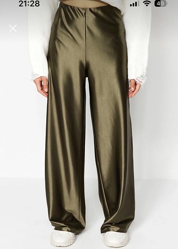S beden Kadın Parlak Haki Salaş Saten Pantolon - Görsel 2