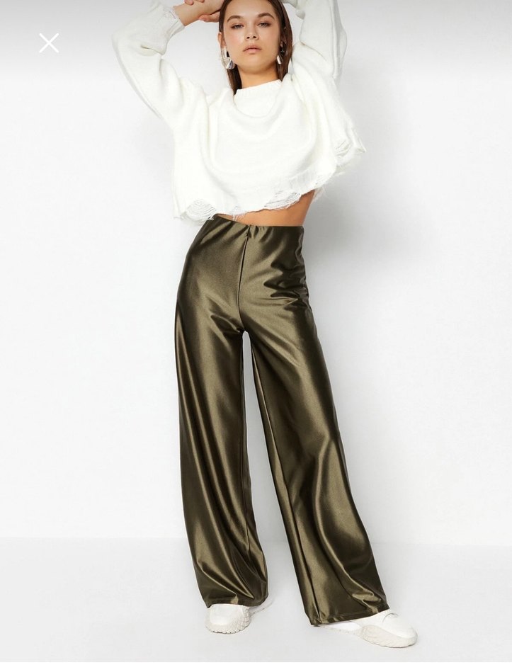 S beden Kadın Parlak Haki Salaş Saten Pantolon - Görsel 3