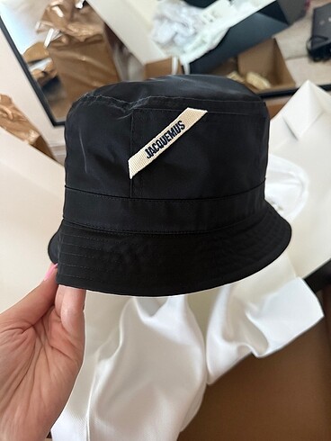 Jacquemus jacquemus sapka 58 beden