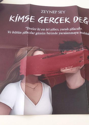 Kimse Gerçek Değil - Zeynep Sey