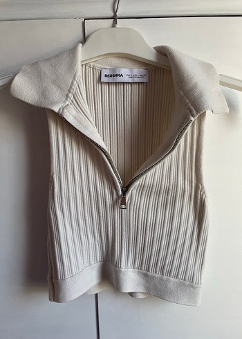 Fermuarlı triko askılı bluz crop - Görsel 2