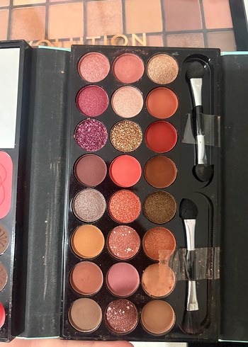 RomanticBright Bej Parlak Göz Farı Paleti - Görsel 3