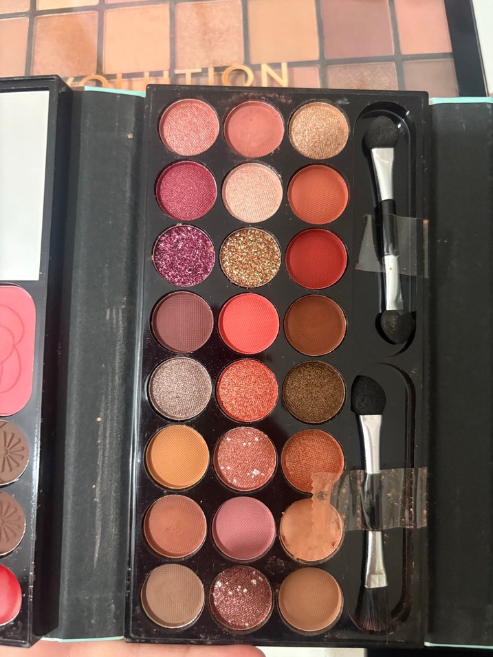 RomanticBright Bej Parlak Göz Farı Paleti - Görsel 3