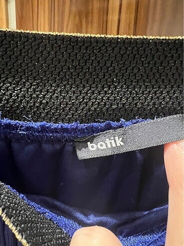 38 Beden mavi Renk Batik