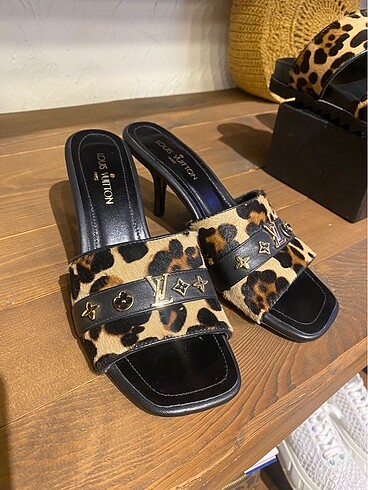Louis Vuitton LV-Topuklu Ayakkabı