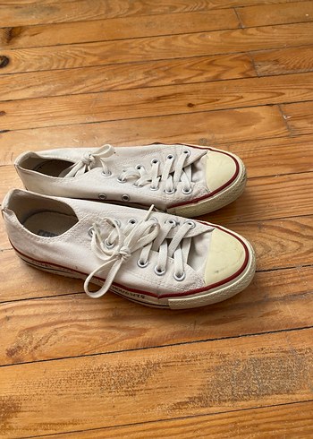 Converse 38,5