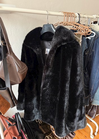 Kadın Siyah Deri Detaylı Kürk Ceket - Görsel 3