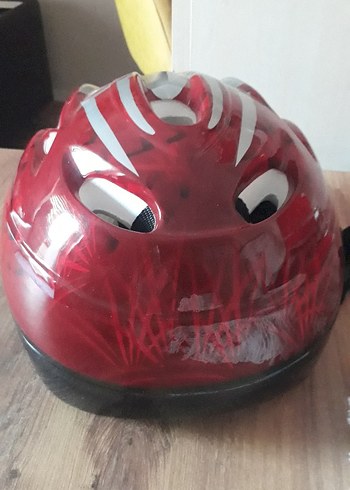 Renkli Baskılı Kırmızı Motosiklet Kaskı