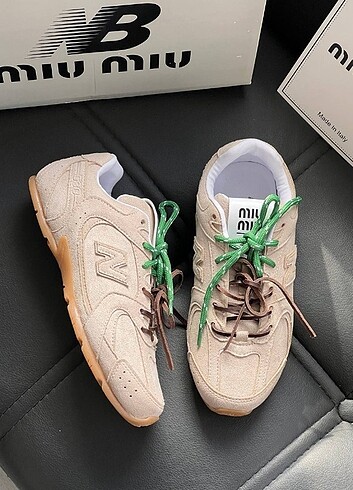 Miu Miu Miu Miu 530 Ekru