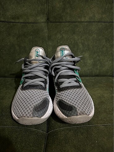 Nike elevate 2