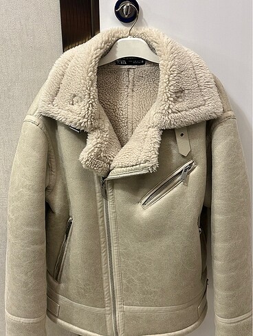 Zara yünlü astar detayli ceket