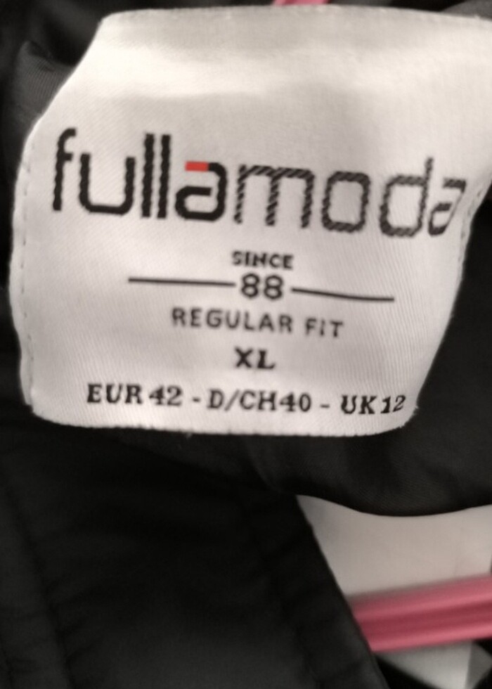 Siyah mont - Görsel 3