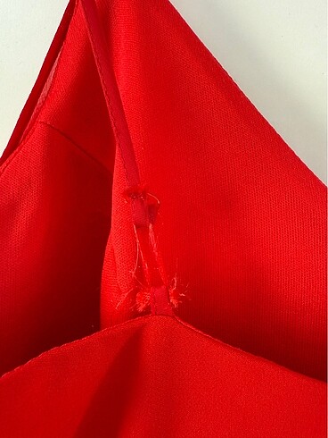 Kırmızı tül detaylı elbise - Görsel 5