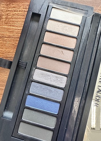 Estée Lauder Koyu Tonlarda Far Paleti - Görsel 3