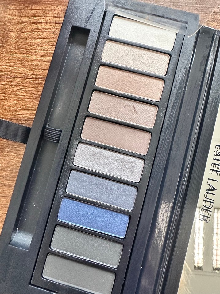 Estée Lauder Koyu Tonlarda Far Paleti - Görsel 3