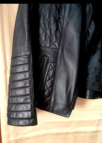 Derimod Siyah Kürklü Gerçek Deri Kadın Biker Ceket - Görsel 4