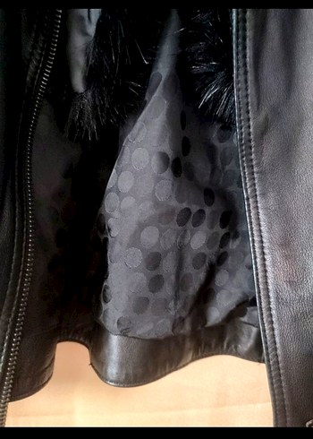 Derimod Siyah Kürklü Gerçek Deri Kadın Biker Ceket - Görsel 3