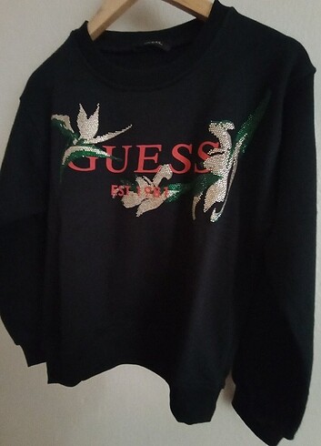 m Beden siyah Renk Orjinal Guess Sweatshirt