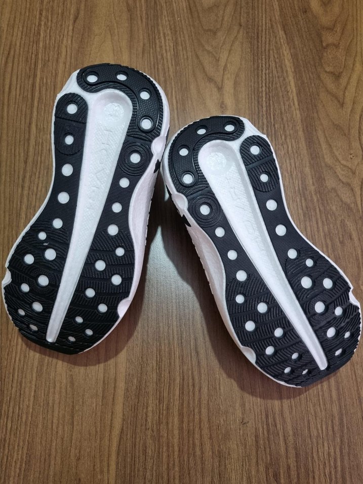 Orjinal Under Armour (ÜNİSEX) - Görsel 4